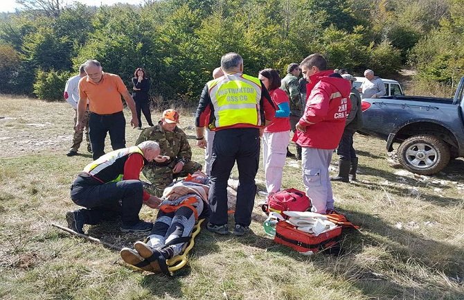 Nikšićanin povrijeđen prilikom sječe šume