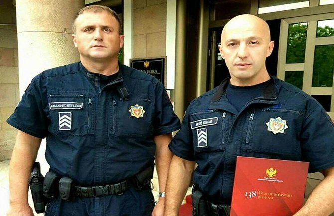 Priznanja najboljim policajcima