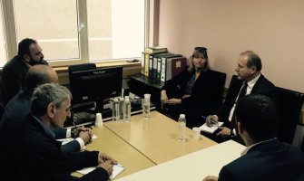 Podrška svakom pomaku ka putu demokratizacije države