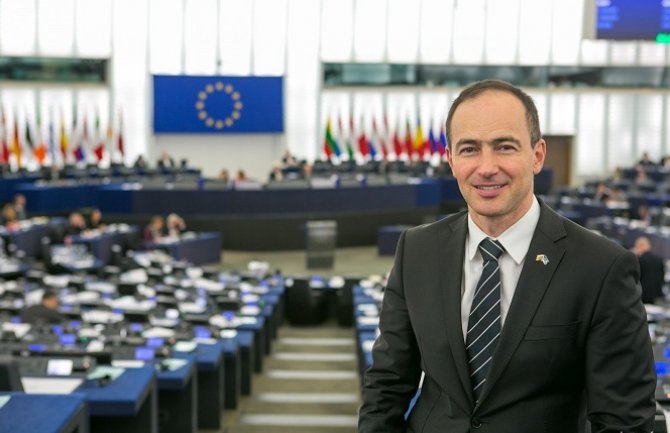 Kovačev: Članstvo CG u NATO-u veliki korak na putu ka EU