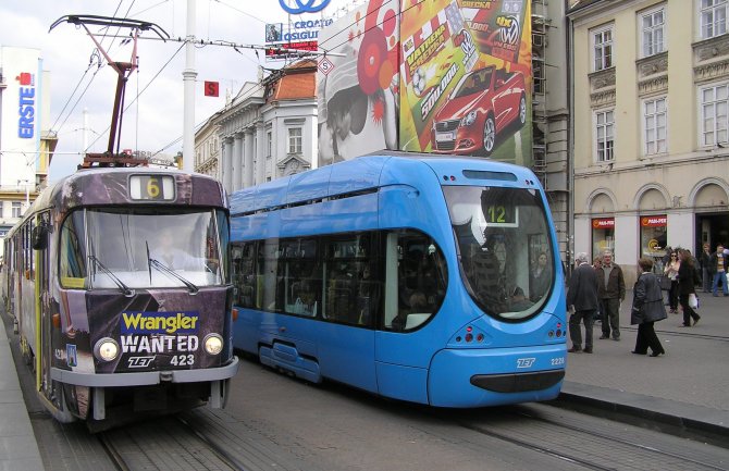 Zagreb: Mladić vikao 