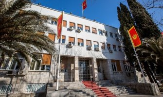 Evo koliko su predsjednici poslaničkih klubova koštali državu za gorivo