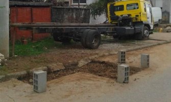 Momišići: Redovnije dobijaju račune nego vodu