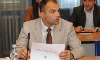  Raonić: Pravda zakazala u Crnoj Gori, oni koju su slali gorivo i dobrovoljce Mladiću, prošli su nekažnjeno