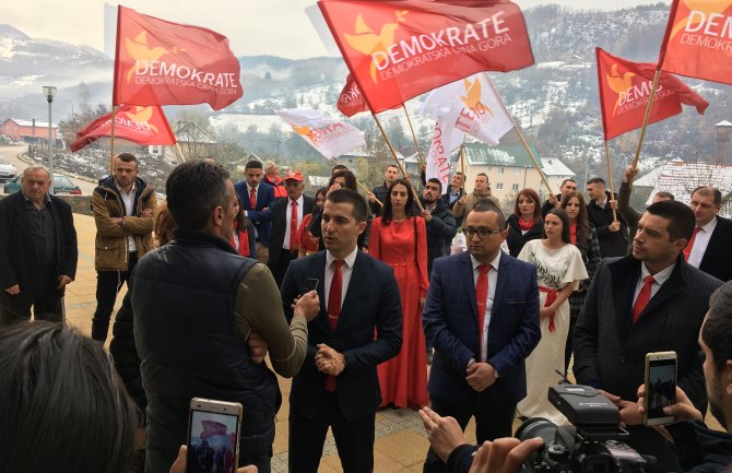 Demokrate predale Izbornu listu u Petnjci: Iznenadićemo vas rezultatom