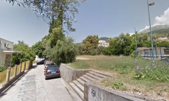 Uskoro sportski teren na Toploj