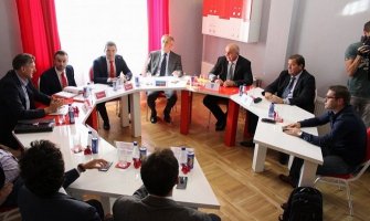 U ponedjeljak sastanak građanske opozicije