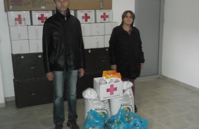 BP: Porodici Đorđević iz Pripčića uručena pomoć 