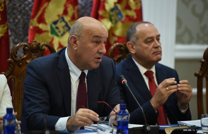 Radunović: U narednoj godini planirano zaduživanje u visini do 295 miliona eura