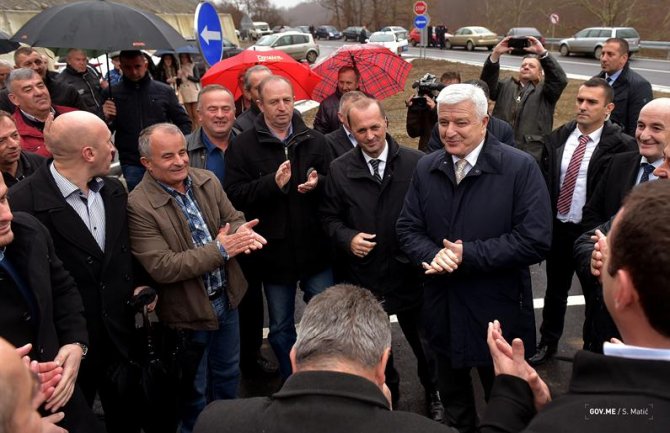 Petnjičani će za tri godine stizati za sat i po do Podgorice(FOTO)