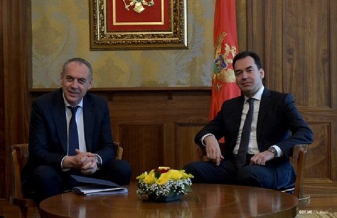 Jačanje institucija za borbu protiv organizovanog kriminala