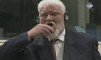 Evo kako je Praljak unio otrov u sudnicu