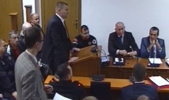 Katnić pocijepao zaprljanu fotokopiju, odbrana odugovlači postupak