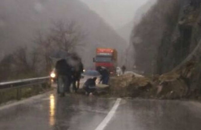 Veliki odron u Platijama