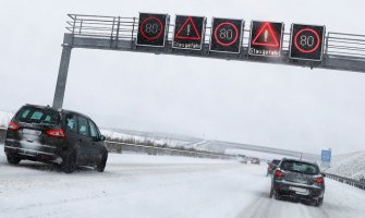 Sniježno nevrijeme u Evropi: Otkazani letovi,brod se nasukao,  vjetrovi orkanske jačine...