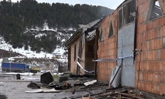 Vatrogascima ukrali crijeva dok su gasili vatru