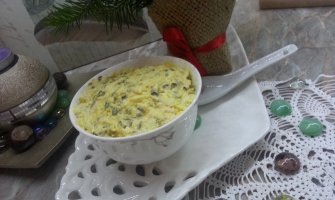 Idealna za prazničnu trpezu: Suncokret salata