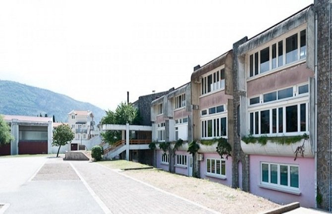 Budva: Prijava protiv učiteljice zbog prijetnji učenici