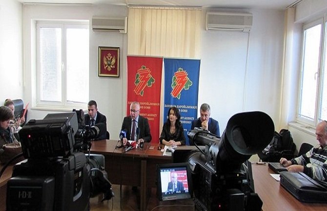 Sve teže do posla: Registrovano 51.752 nezaposlena lica