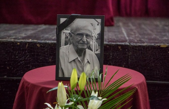 Oproštaj od čovjeka koji je spojio Berane i Alžir