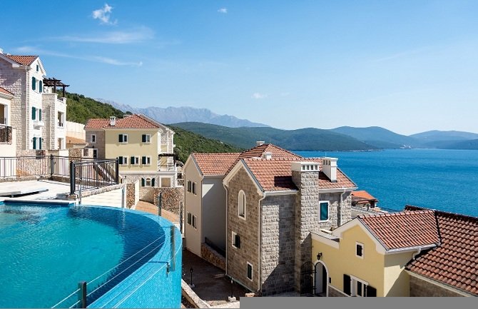 Luštica Bay posluje po zakonu