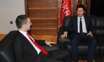 Bečić i Abazović spremaju koaliciju za lokalne i parlamentarne izbore?