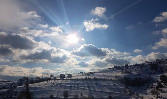 Danas promjenljivo oblačno sa dužim sunčanim intervalima