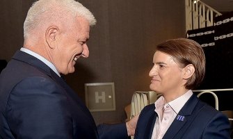 Marković osudio izjavu Amfilohija: Pokušava da oživi retrogradna vremena