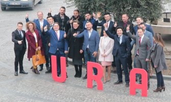 URA predala listu u Ulcinju, nosilac Omer Bajraktari