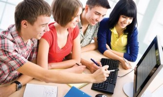 SNP: Istraživanje pokazalo da trećina mladih želi trajno da napusti CG