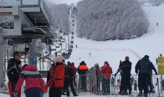 Ovogodišnjom sezonom zadovoljni i turisti i domaćini