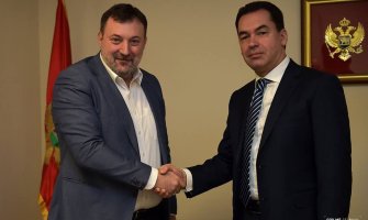 Pažin: Izvršna vlast odlučna u zaštiti integriteta i bezbjednosti novinara