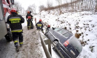 Češka: Autoput zatvoren zbog obilnog snijega i velikog broja sudara