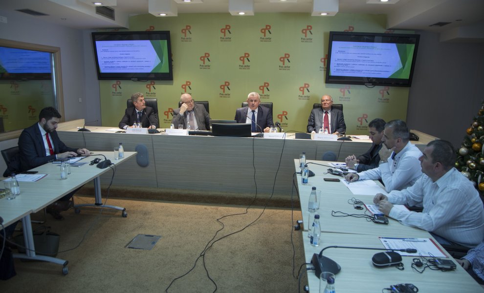 sindikatvojske18120189