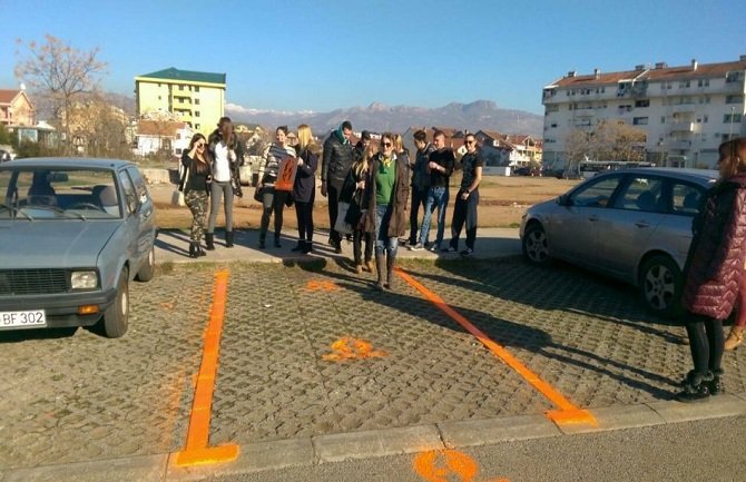 PzP se raduje besplatnom parkingu za trudnice
