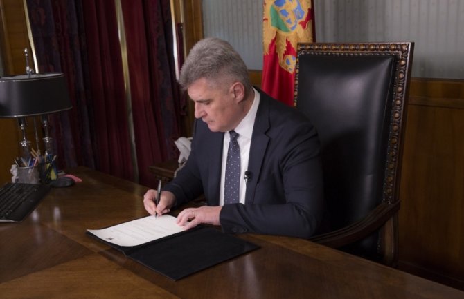 Predsjednički izbori u Crnoj Gori 15. aprila