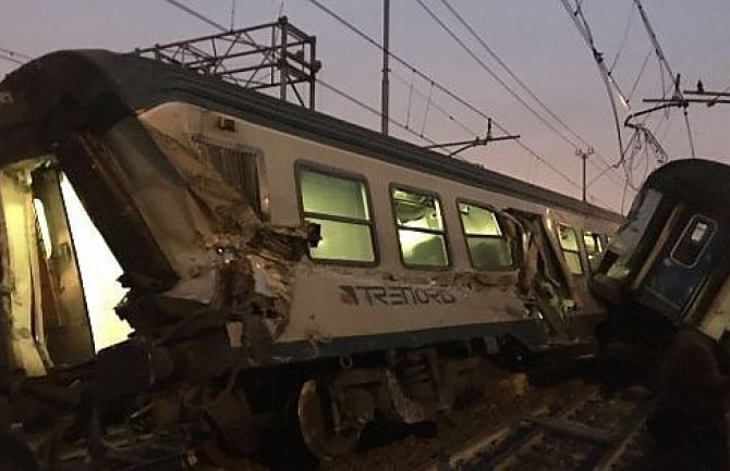 Milano: Voz iskočio iz šina, dvoje mrtvih, 100 povrijeđenih