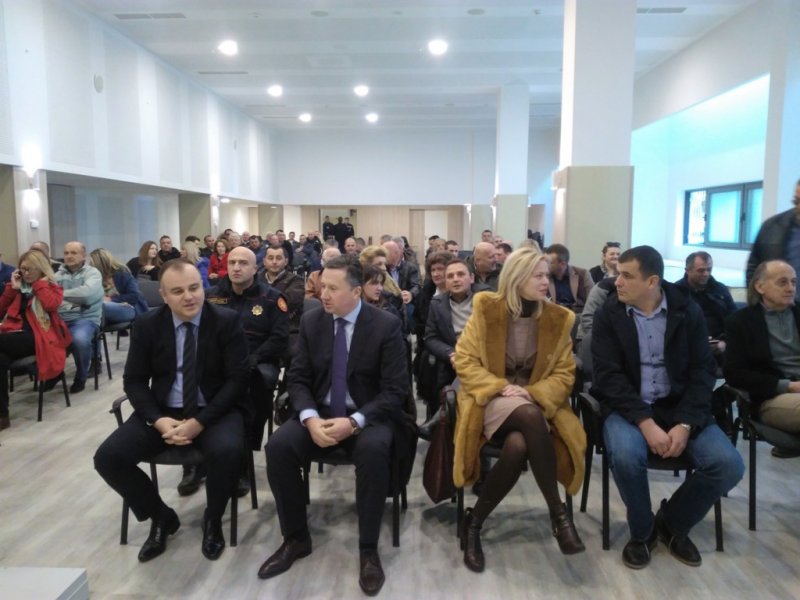 DVDBijelaotvaranje01