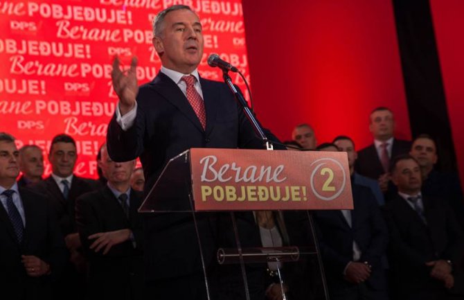 Đukanović: Nije daleko dan kada će Crna Gora ozbiljno uvoziti radnu snagu