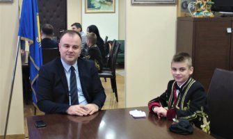 Mali admiral Bokeljske mornarice Novljanin Luka Kovačević na prijemu kod Katića