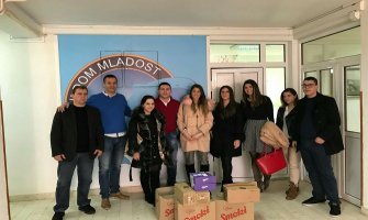 Mladi DPS Herceg Novi obradovali štićenike Doma 