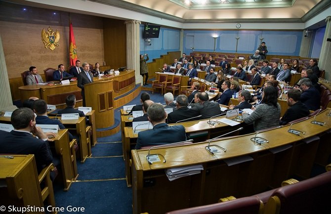 Han: Posvećenost EU pristupanju Crne Gore - čvrsta i neupitna