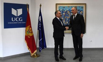 Nikolić i ambasador Galip razgovarali o unapređenju saradnje sa turskim univerzitetima