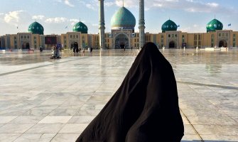 Mislila da umire pa prisilila muža da joj oženi prijateljicu