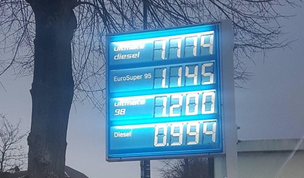 282180197498894152080741285140707o