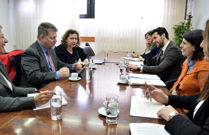 Bolja koordinacija politika za efikasniju integraciju CG u EU