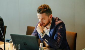 Radovanić: Statistikom žele da prikriju da građani jedva preživljavaju