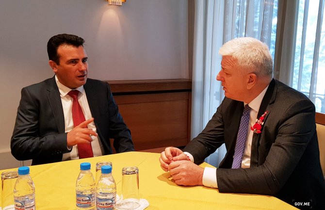 Dogovoreni konkretni koraci za avio liniju Skoplje–Podgorica–Sarajevo