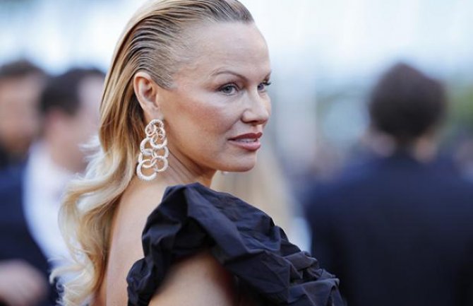 Pamela Anderson otkrila istinu o odnosu sa Putinom