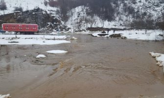 U Prokuplju vanredno stanje: Obilne poplave zbog snijega koji se topi